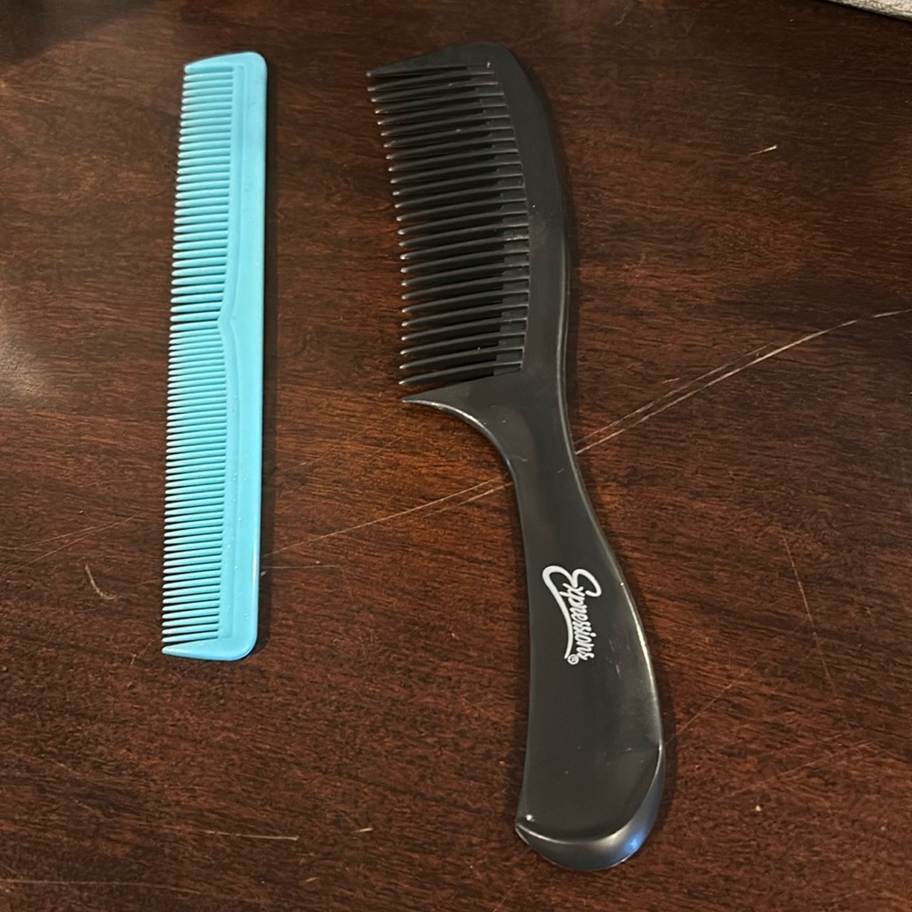 Set of 2 Combs